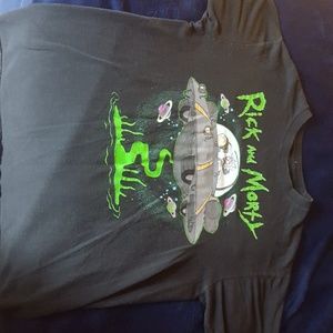 Used Black Men's Medium Rick And Morty graphic tee